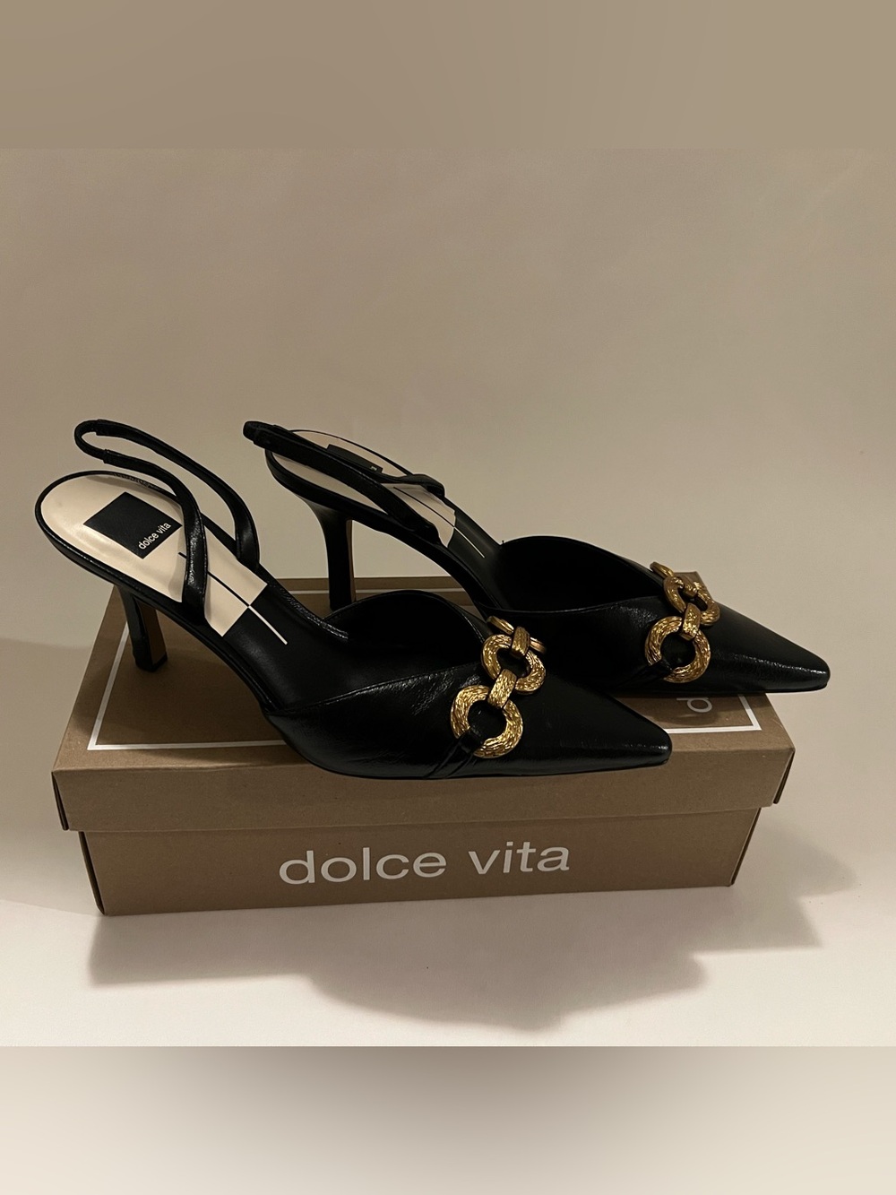 Dolce Vita BNIB Haylee Black Pointed Slingback Heels Midnight Gold Chain 11